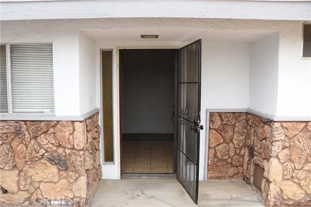 7864 Newhall Avenue, Hesperia, CA 92345 - #2