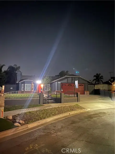 8820 Buckeye, Fontana, CA 92335 - Image #2