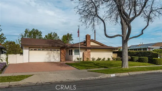 1011 E Chestnut, Orange, CA 92867 - #1