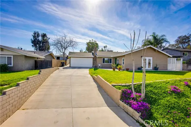 1090 4th, Norco, CA 92860 - #2