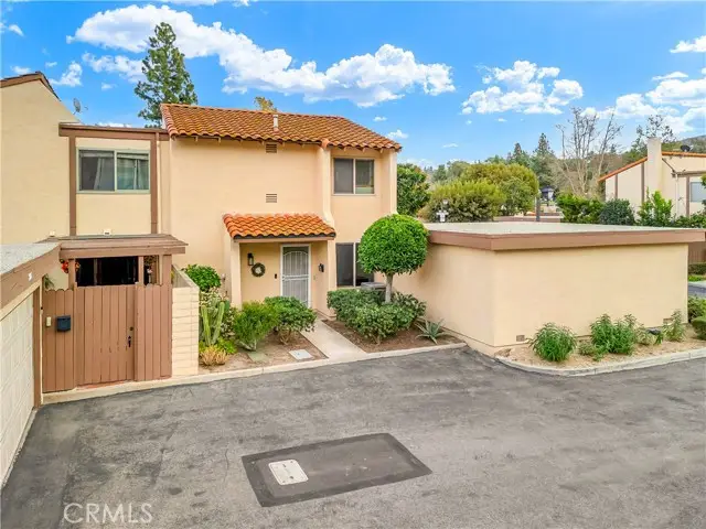 230 S Plaza De Domingos, Anaheim, CA 92807 - #3