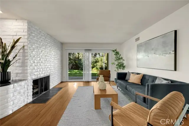 5020 Alcove Avenue, Valley Village, CA 91607 - #2