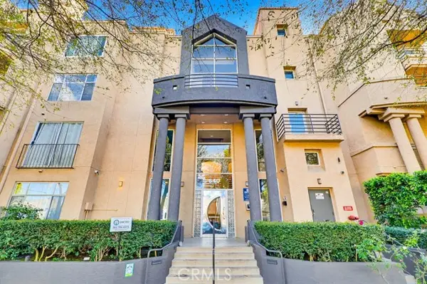 640 W 4th Street #401, Long Beach, CA 90802