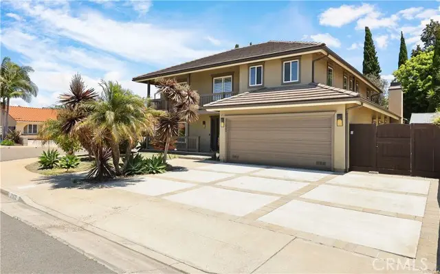 21822 Seacrest Ln, Huntington Beach, CA 92646 - #3