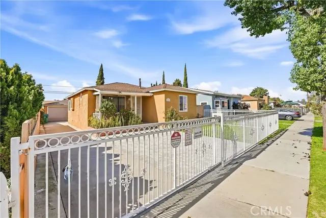 5945 Gardenia Avenue, Long Beach, CA 90805 - #2