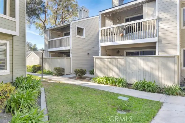 5842 Portsmouth #282, Yorba Linda, CA 92887 - #2