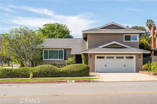 651 N Sunnyslope Avenue, Pasadena, CA 91107 - #2