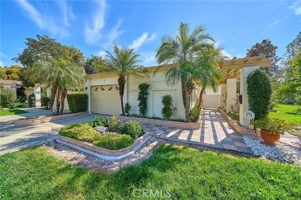 3287 San Amadeo #B, Laguna Woods, CA 92637