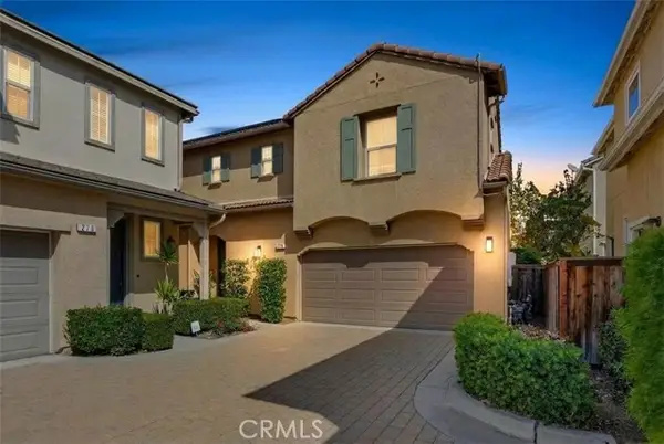 271 W Sparkleberry, Orange, CA 92865