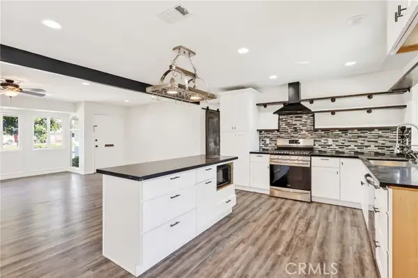 608 W Brentwood, Orange, CA 92865