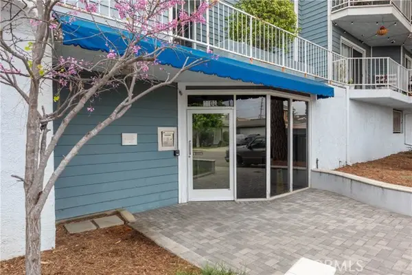 1100 Euclid Avenue #304, Long Beach, CA 90804