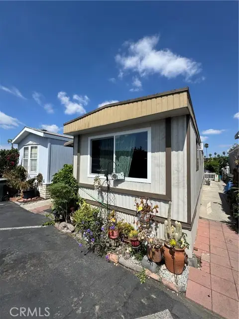 100 W Midway Drive #115, Anaheim, CA 92805