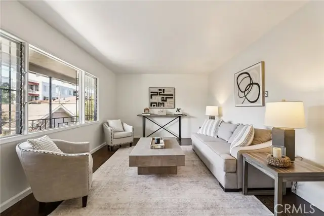 379 Wisconsin #3, Long Beach, CA 90814 - #2