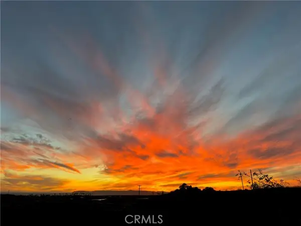 Address Withheld By Seller, Costa Mesa, CA 92627