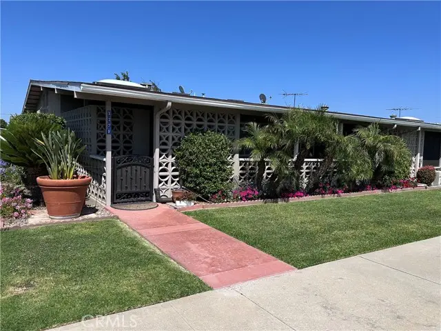 1501 Pelham #127F, Seal Beach, CA 90740 - Image #1