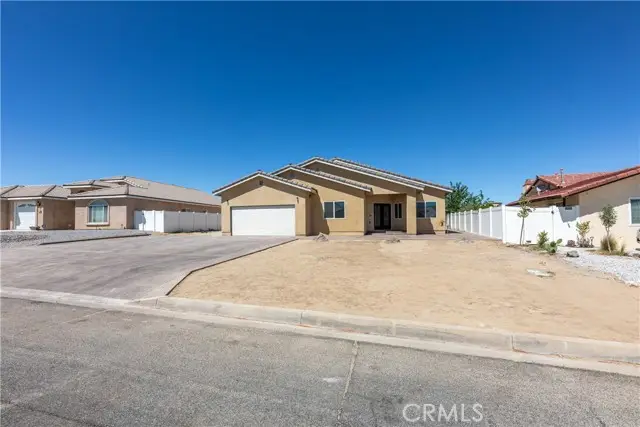 26826 Silver Lakes Parkway, Helendale, CA 92342 - Image #3