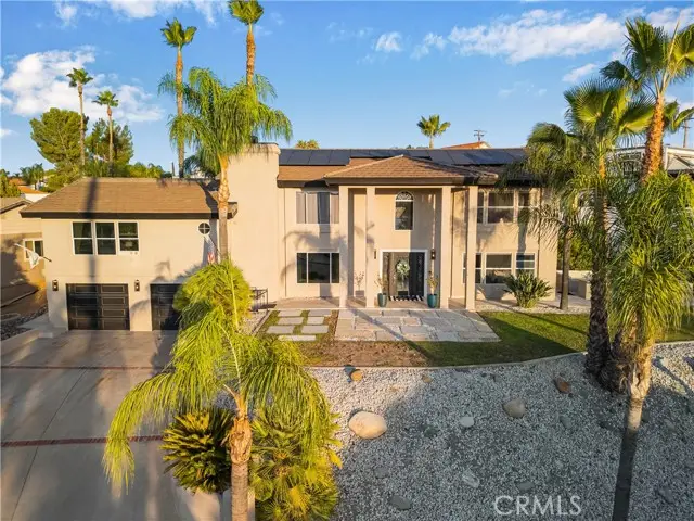 22269 Loch Lomond Drive, Canyon Lake, CA 92587 - Image #2