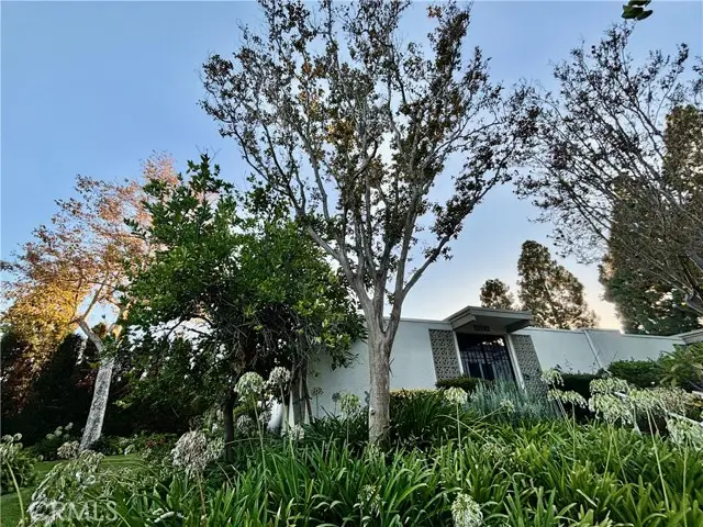 442 Avenida Sevilla #A, Laguna Woods, CA 92637 - Image #2