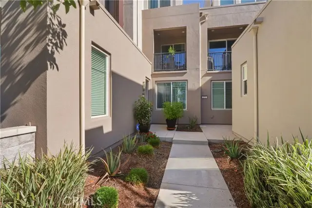 274 Novel, Irvine, CA 92618 - Image #3