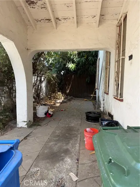 7830 S Victoria, Los Angeles, CA 90043 - Image #2