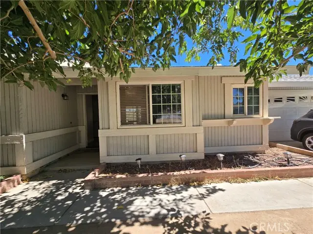 11031 Victor Avenue, Hesperia, CA 92345 - Image #1