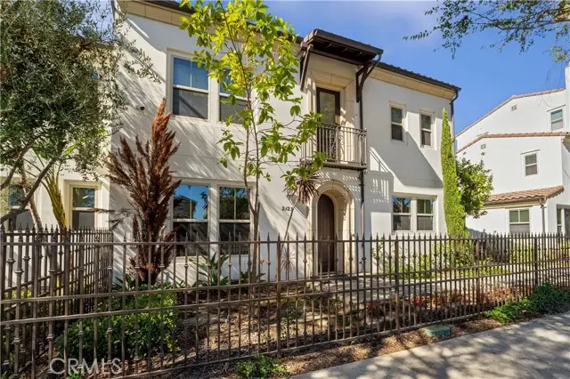 2123 Atlantic, Long Beach, CA 90806 - #2