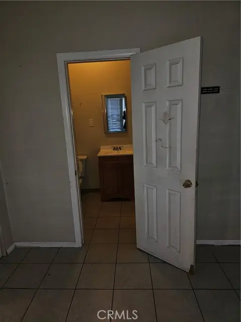 210 85th Place, Los Angeles, CA 90003 - #1