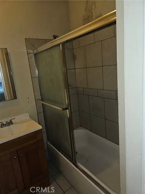 210 85th Place, Los Angeles, CA 90003 - #3