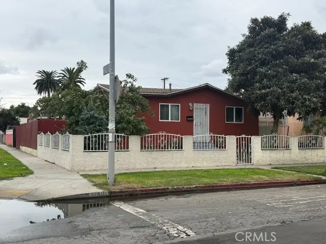 758 E 76th Pl Place, Los Angeles, CA 90001 - Image #1