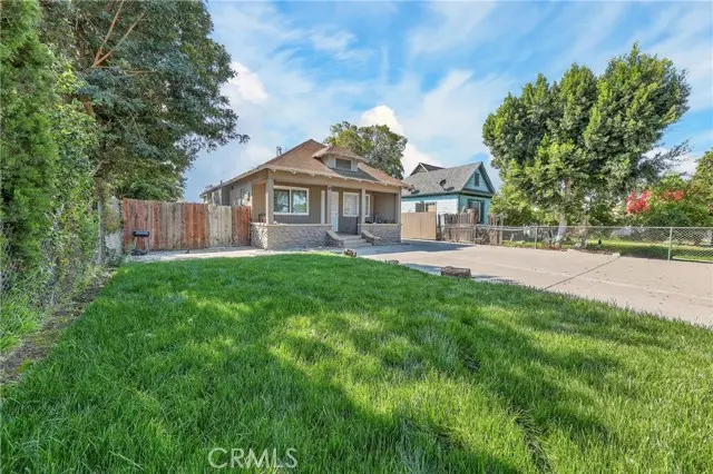 521 W Sunkist, Ontario, CA 91762 - #3