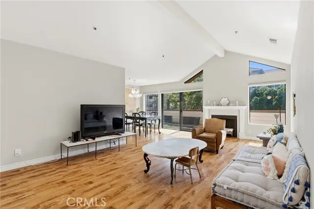 2571 Plaza Del Amo #301, Torrance, CA 90503 - #2