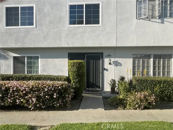 1964 W Glenoaks #D, Anaheim, CA 92801