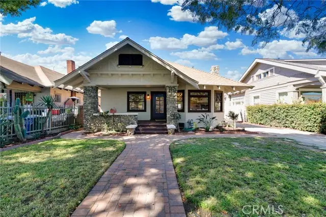 2947 S Hobart, Los Angeles, CA 90018 - #2