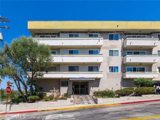1600 Ardmore Avenue #320, Hermosa Beach, CA 90254 - Image #1
