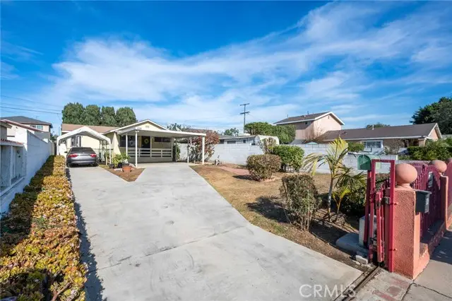 1119 E Colon, Wilmington, CA 90744 - Image #2