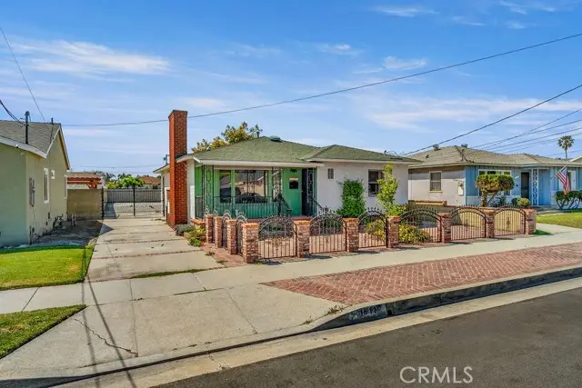 1611 Bay View Avenue, Wilmington, CA 90744 - Image #2