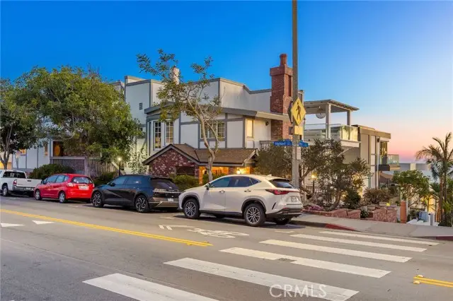 232 29th Street, Manhattan Beach, CA 90266 - Image #2