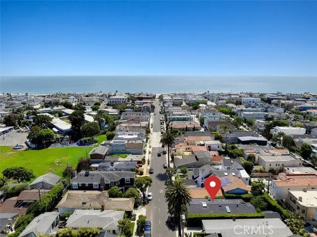 541 1st Street, Manhattan Beach, CA 90266 - Image #1