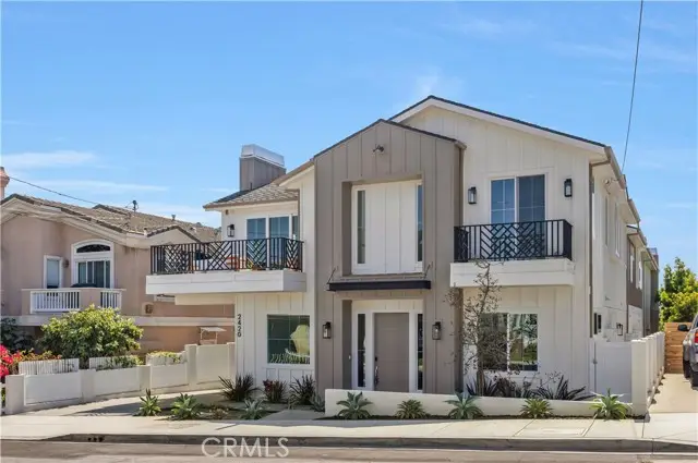 2420 Ives Lane #B, Redondo Beach, CA 90278 - Image #2