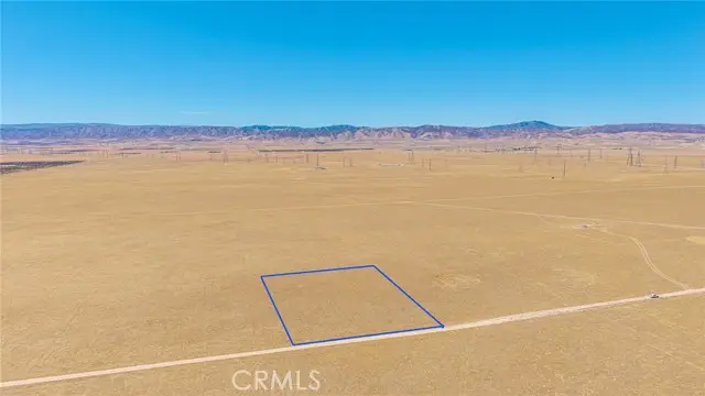 115 SW Vic Avenue F-8, Lancaster, CA 93536 - Image #2