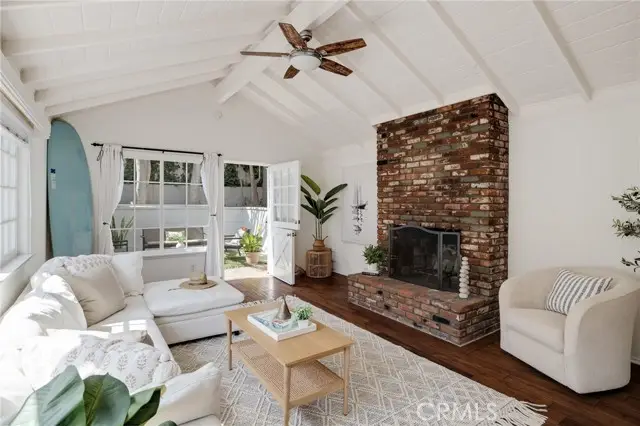 525 Manhattan Beach Boulevard, Manhattan Beach, CA 90266 - Image #1