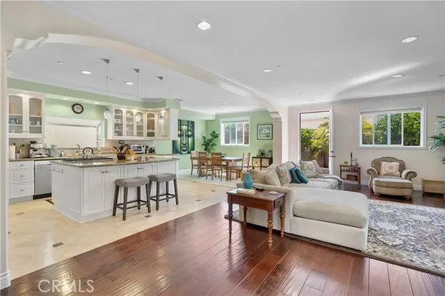 217 S Irena Avenue #B, Redondo Beach, CA 90277 - Image #1