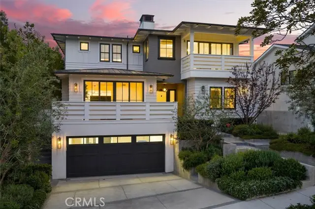 676 18th Street, Manhattan Beach, CA 90266 - Image #1