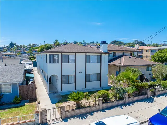 789 W 18th Street, San Pedro, CA 90731 - Image #2