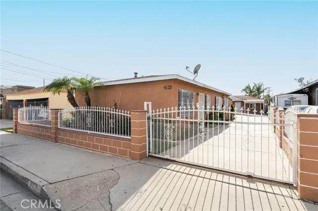 6133 Orchard Avenue, Huntington Park, CA 90255 - Image #1