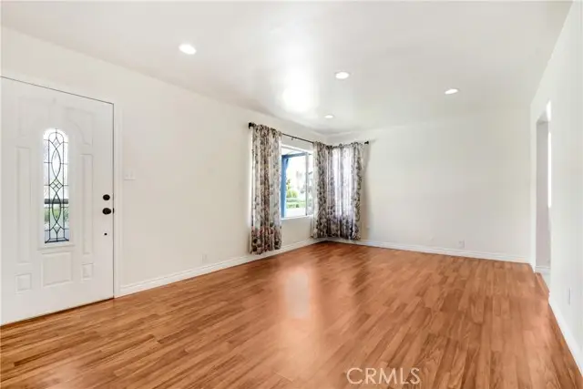 5526 W 117th Street, Inglewood, CA 90304 - #3