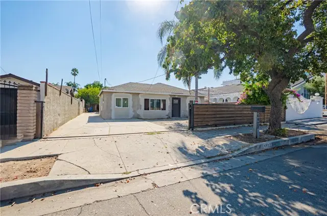 6922 Eton Avenue, Canoga Park, CA 91303 - #3