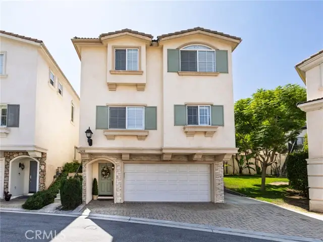 1438 Elin Point Drive, El Segundo, CA 90245 - Image #1
