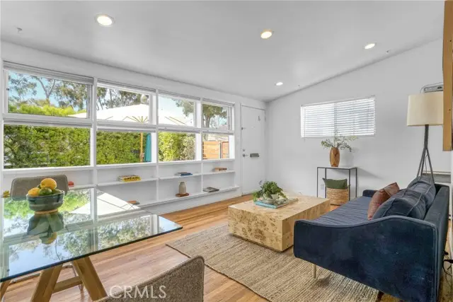 2404 Ocean Park Blvd #1, Santa Monica, CA 90405 - Image #3