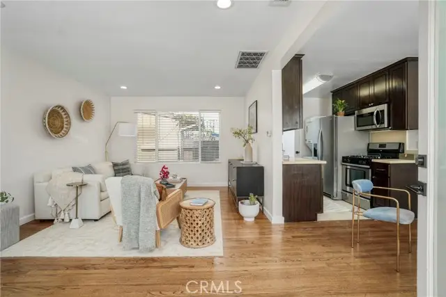 2402 Ocean Park Blvd #1, Santa Monica, CA 90405 - Image #1